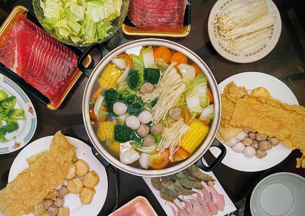 Teluk Batik 17Paradisehome Private Pool Karaoke Snooker Bbq 15Pax Lumut Ngoại thất bức ảnh
