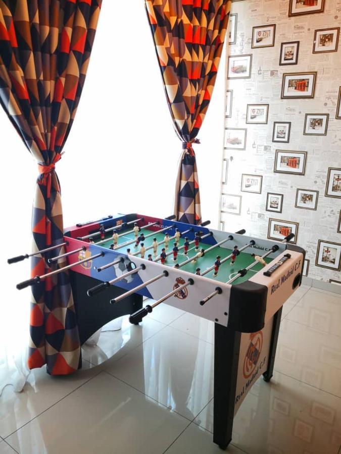Teluk Batik 17Paradisehome Private Pool Karaoke Snooker Bbq 15Pax Lumut Ngoại thất bức ảnh
